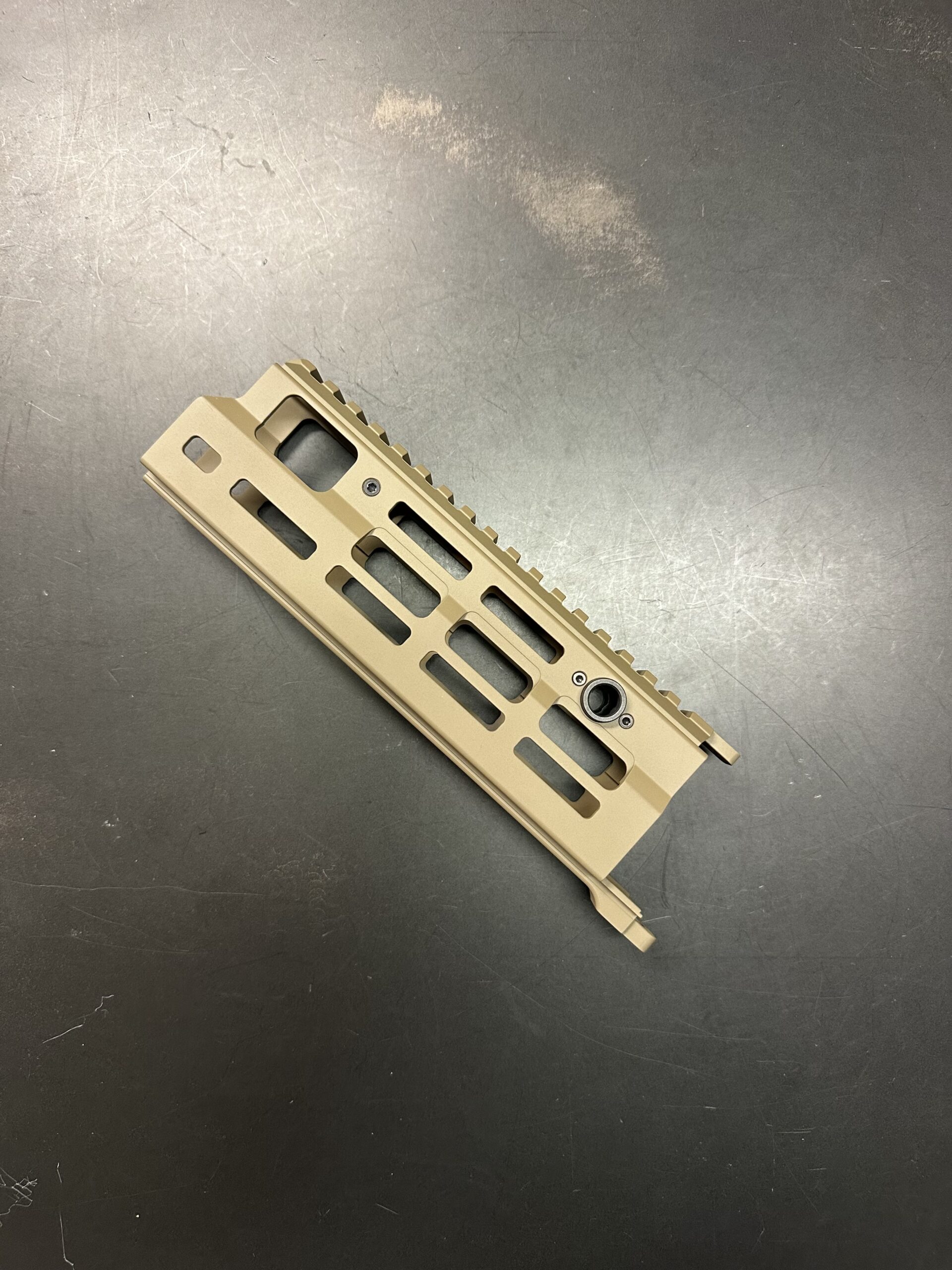B&T APC223 PRO 264mm Extended Handguard for 10.3” models Full Length Flush Fit. (FDE / TAN))
