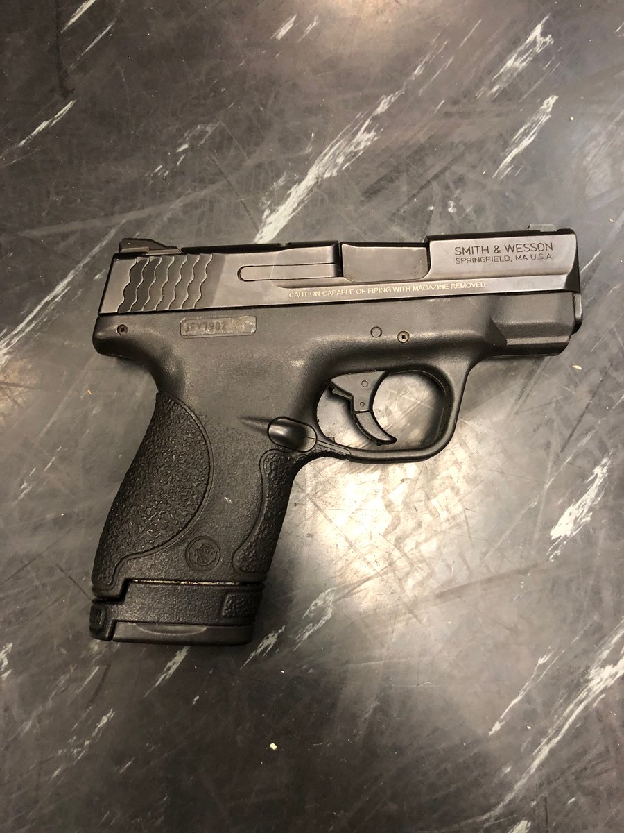 SMITH & WESSON M&P 9 SHIELD