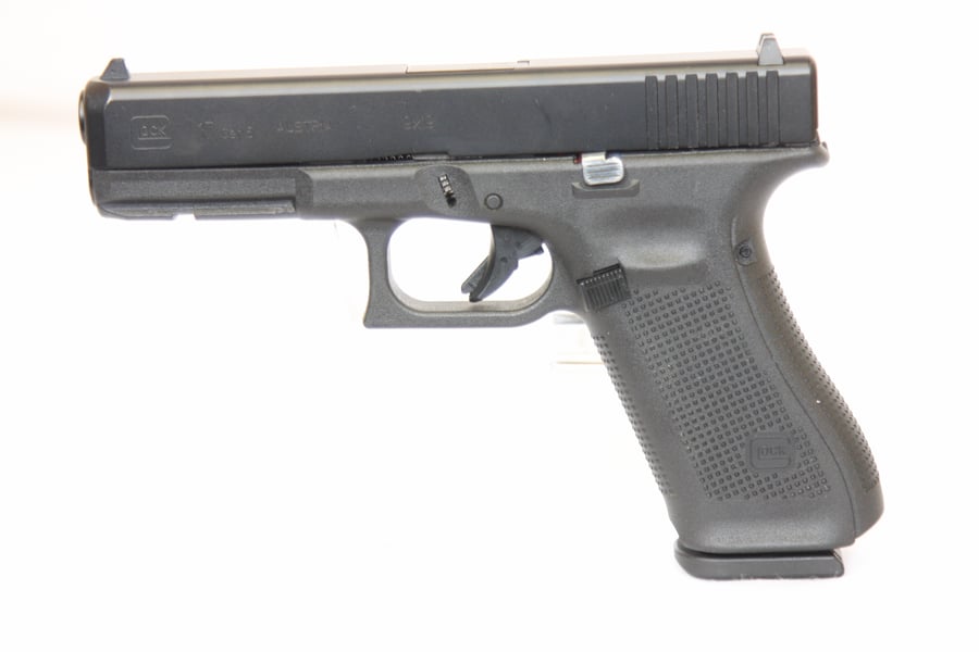 GLOCK 17