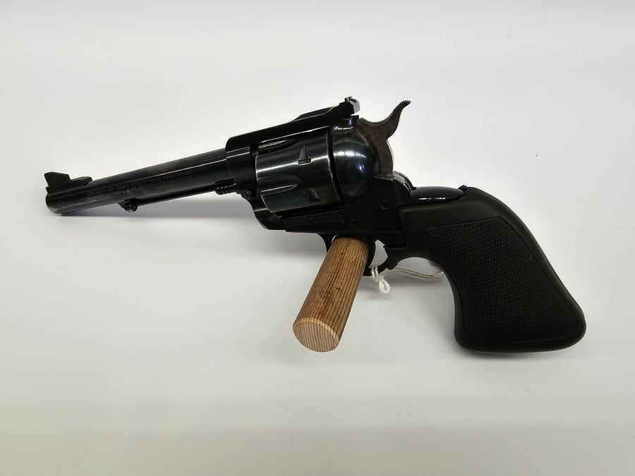 RUGER NEW MODEL BLACKHAWK .357 MAGNUM