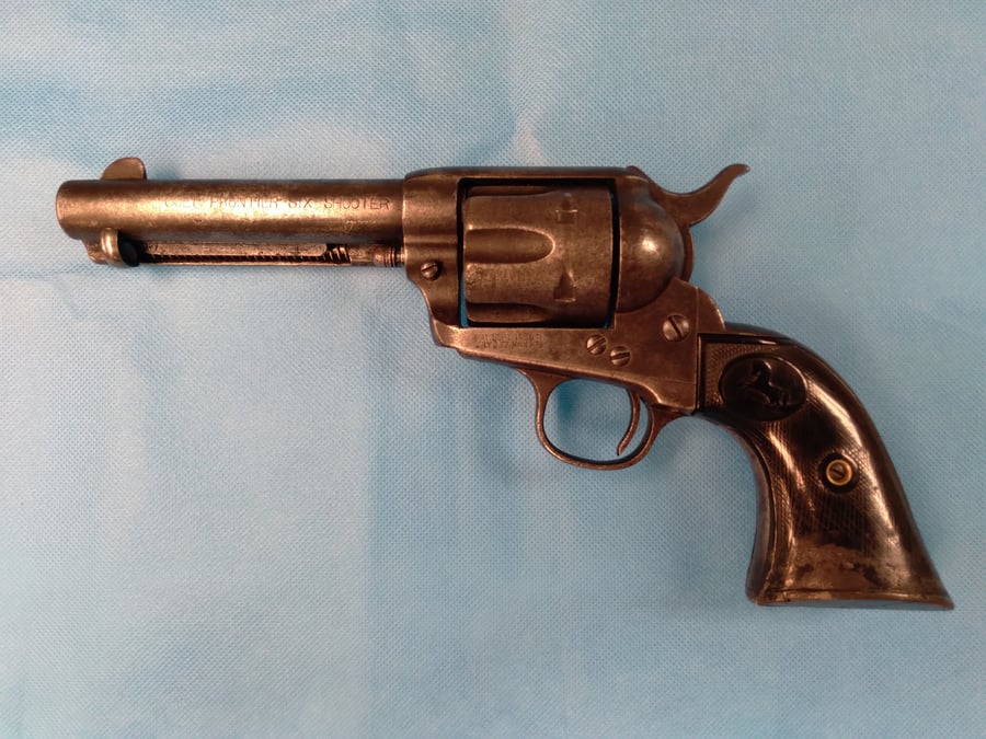 COLT SINGLE ACTION ARMY