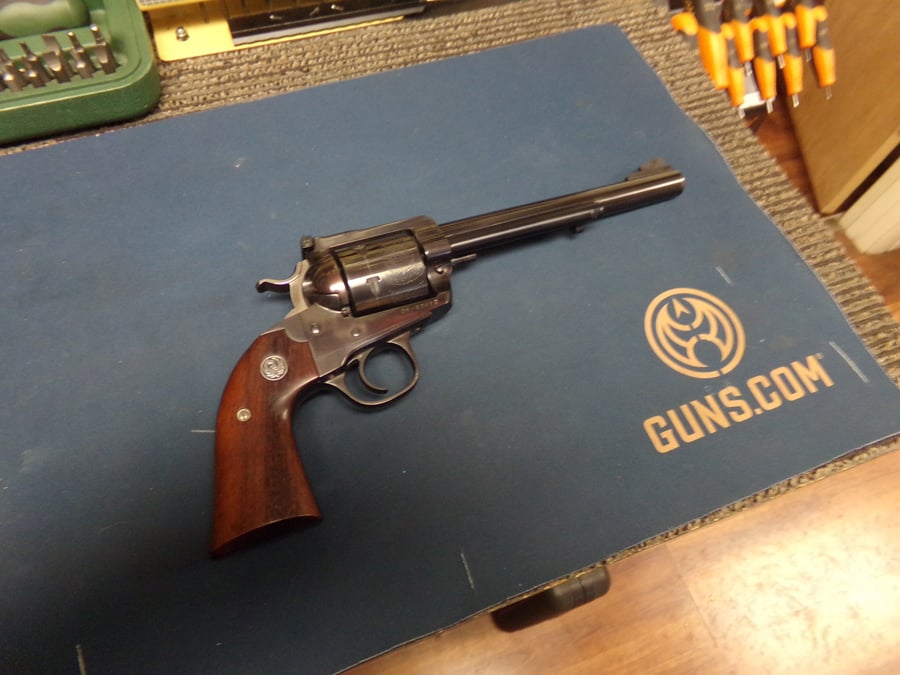 RUGER "NEW MODEL" BLACKHAWK