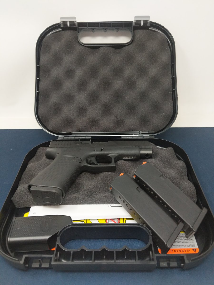 GLOCK 48