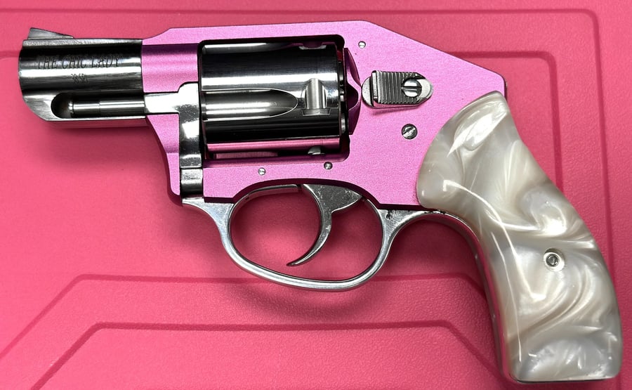 CHARTER ARMS CHIC LADY