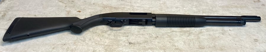 MOSSBERG Maverick 88 Cylinder Bore 3" Chamber w/Fiber Optic Sights