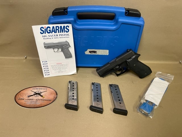 SIG SAUER P220R