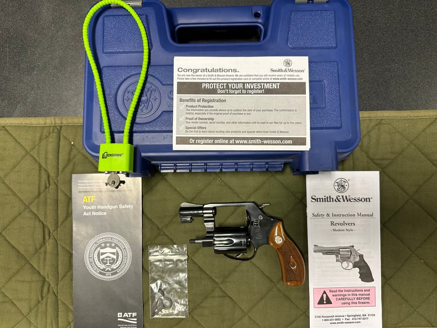 SMITH & WESSON MODEL 36
