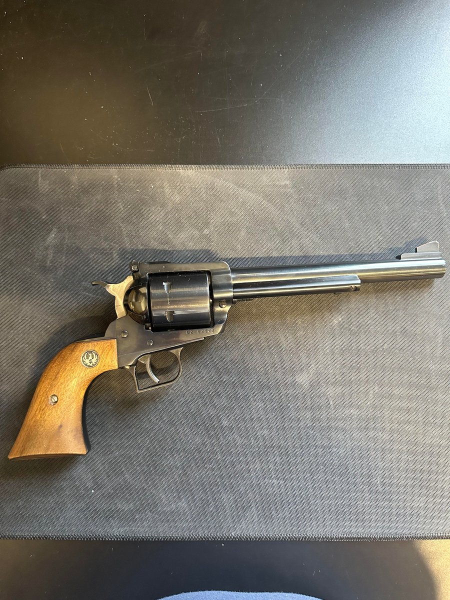 RUGER SUPER BLACKHAWK