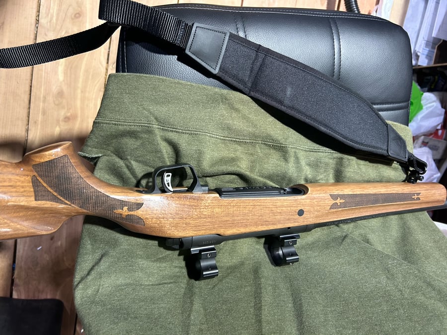 SAVAGE ARMS 110 CUSTOM