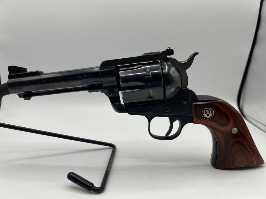 RUGER "NEW MODEL" BLACKHAWK