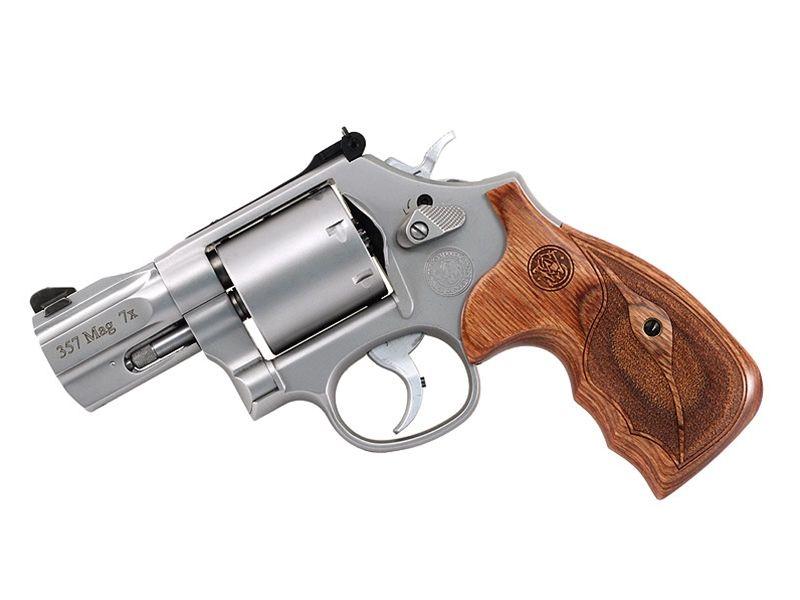 S&W PC 686 Distinguished Combat Magnum .357Mag 2.5' 7rd Revolver