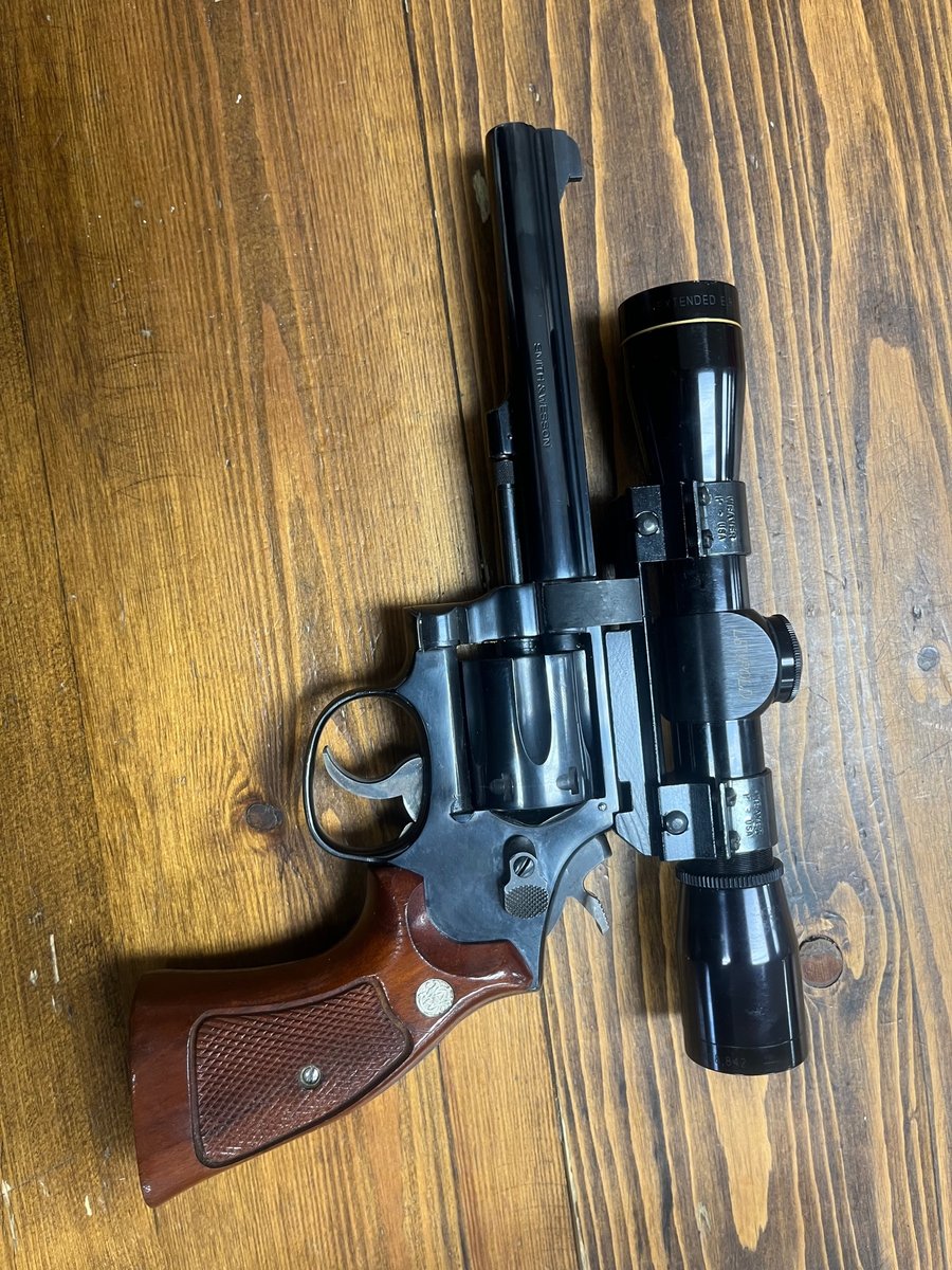 SMITH & WESSON MODEL 48-4